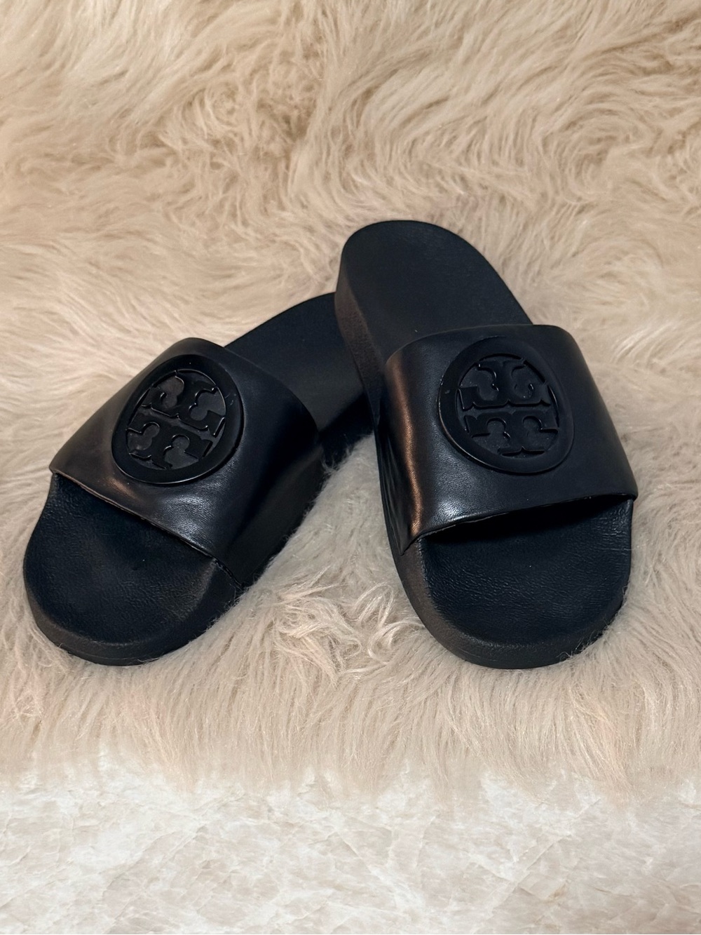 Tory Burch Black Logo Slide Sandals - Women’s size 8